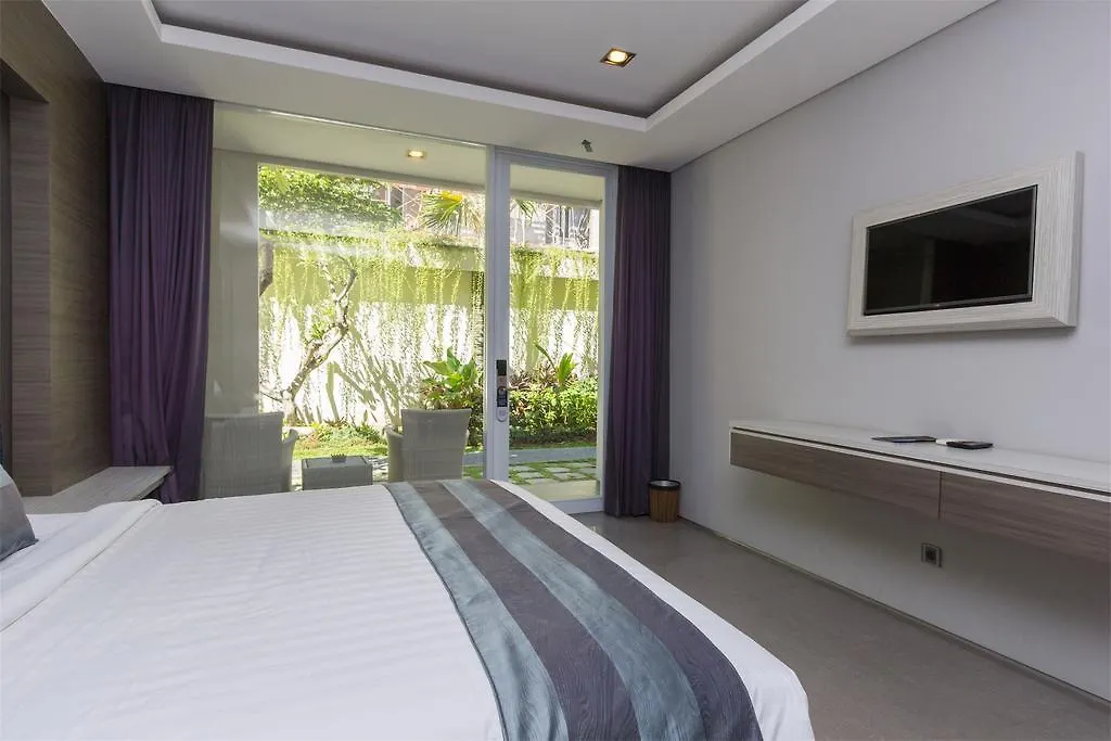 Reddoorz Plus @ Troppozone Legian Kuta  Guest house Kuta (Bali)